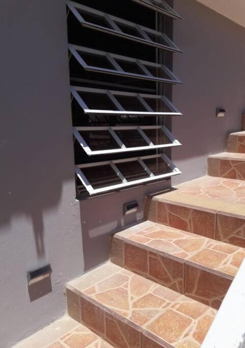 Cozy Cute Home 2Nd Floor Pay At The Property And We Have Many Method Of Payments Just Ask Us Fajardo Dış mekan fotoğraf